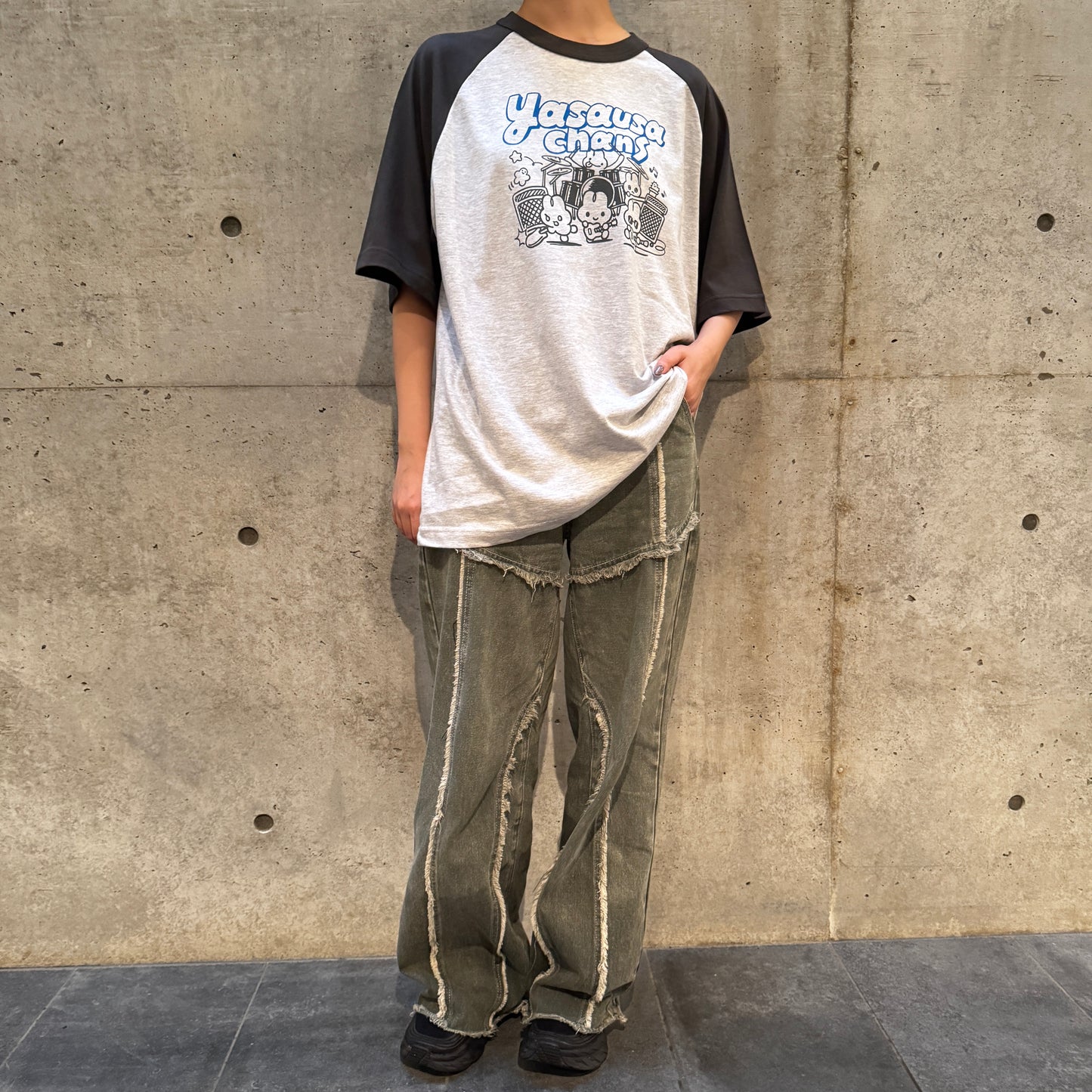 YASAUSACHANS Tシャツ