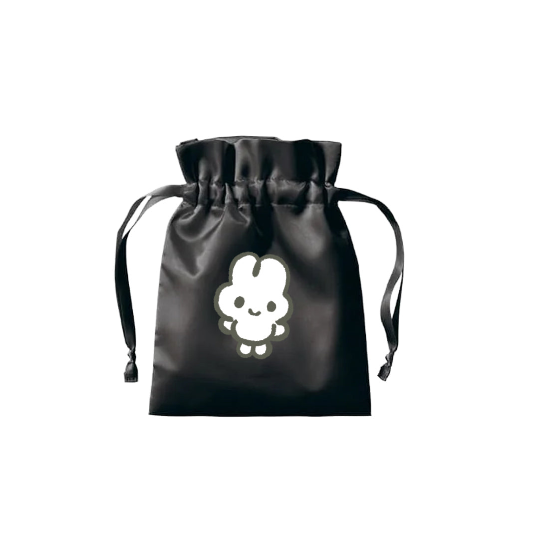 【〆12/5】やさうさちゃんのサテン巾着【受注生産品】