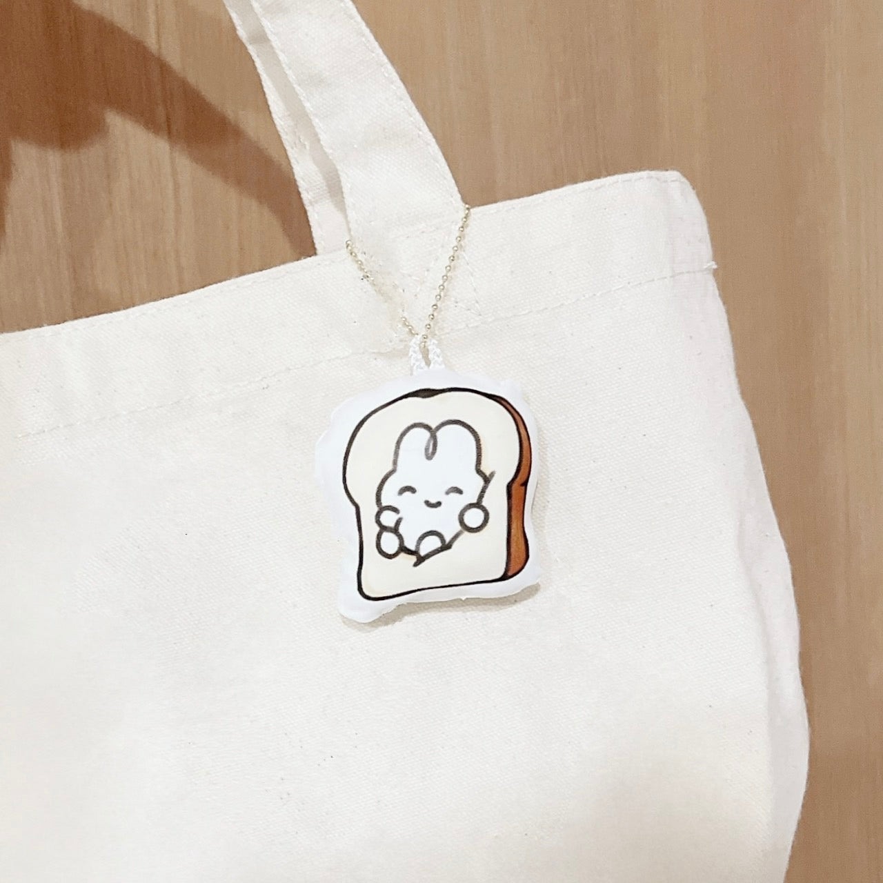 ふんわり食パンストラップ